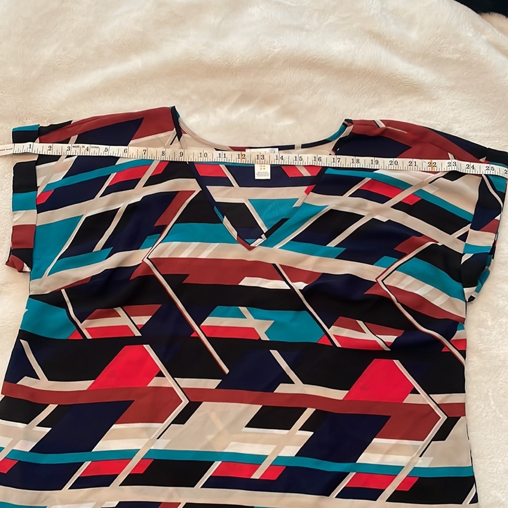 Motherhood Maternity Zig Zag Pattern size medium - Picture 6 of 8